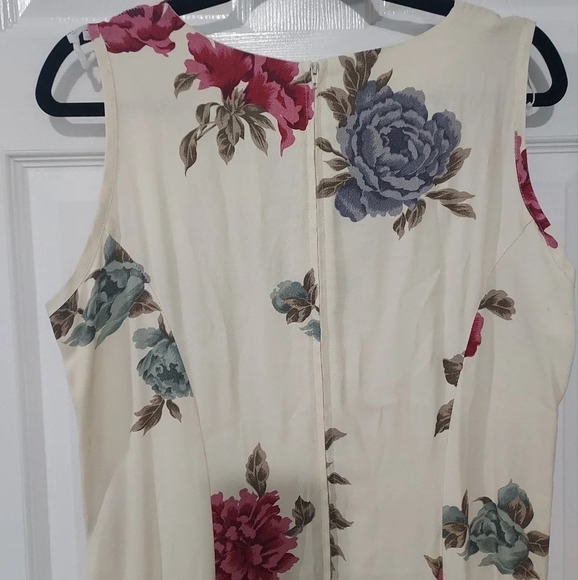 Vintage En Focus Cream Floral Sleeveless Maxi Dress in Size 13/14 - Picture 9 of 13